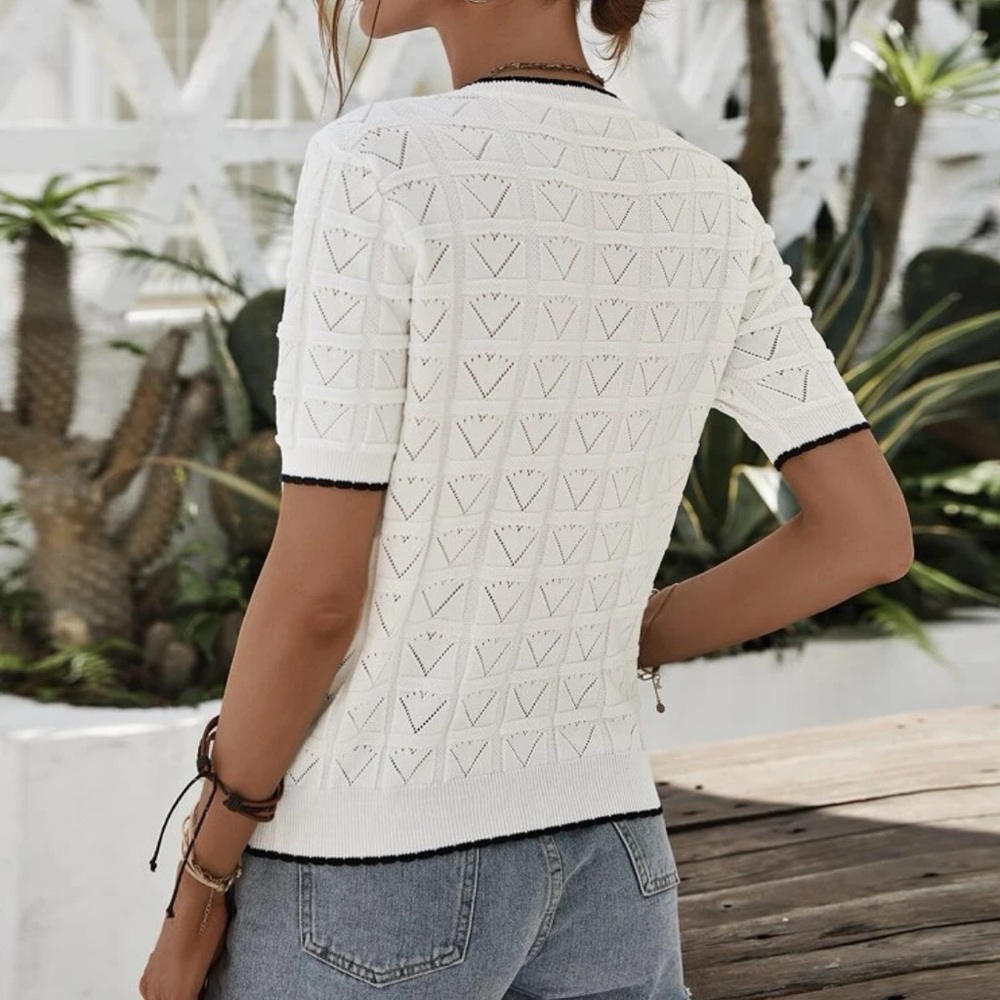 Heart shirt thin knit womens white shirt hollow cut-out womens top - Picture 4 of 4